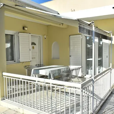 Flat And Cozy House In Holiday home Trikala (Thessaly)